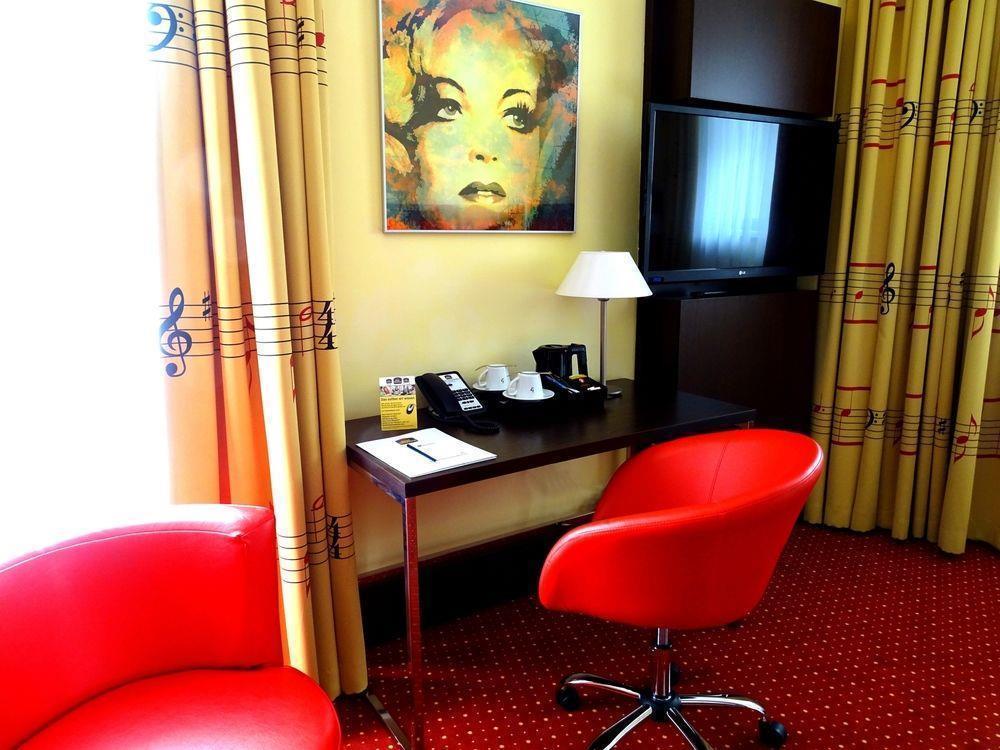 Holiday Inn Portland - Columbia Riverfront By Ihg Exterior foto